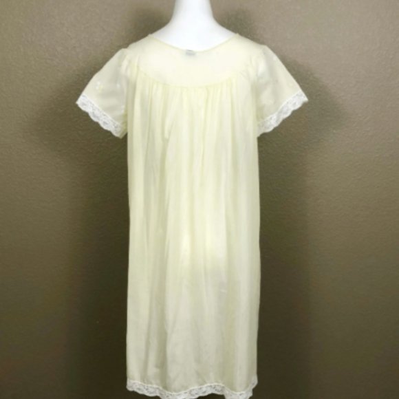 Sears Vintage Delicate Yellow Flower Embroidered Night Gown Sz 32-34 - Picture 2 of 5